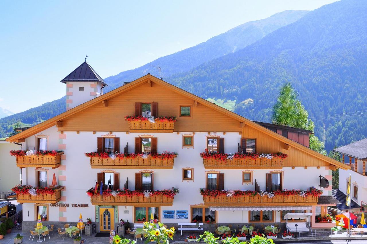 Hotel Traube - Стельвио Экстерьер фото